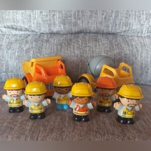 Members mark construction people and cars